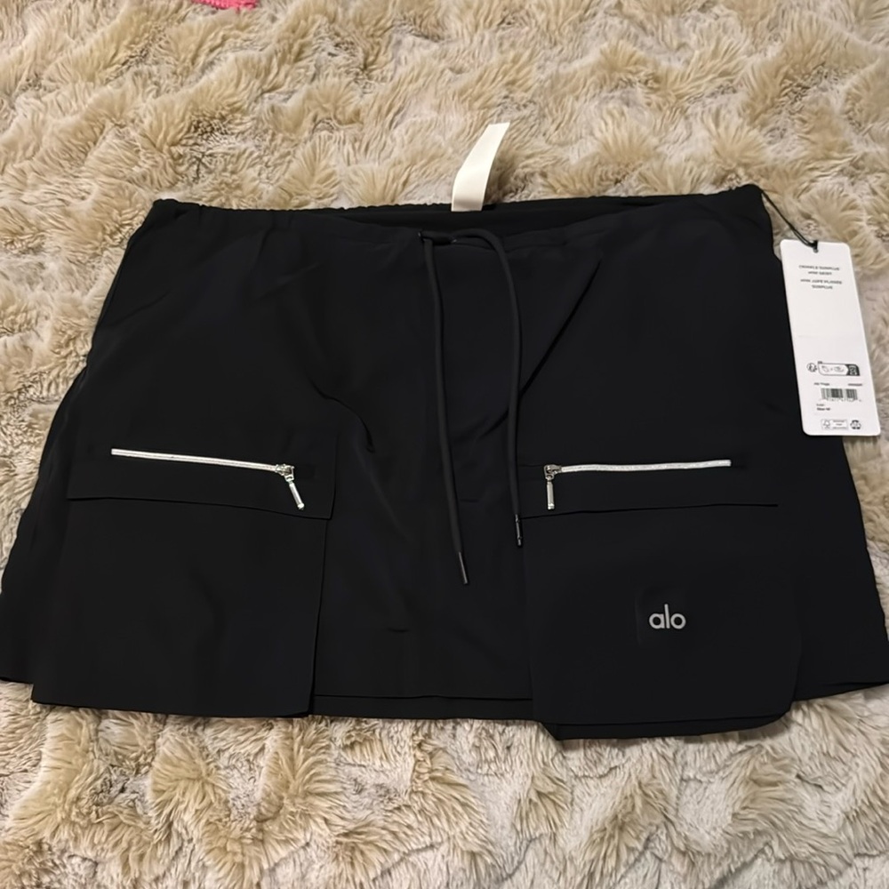 ALO Yoga Crinkle Surplus Mini Skirt Size Medium